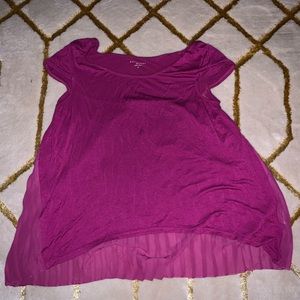 Pleated back t-shirt